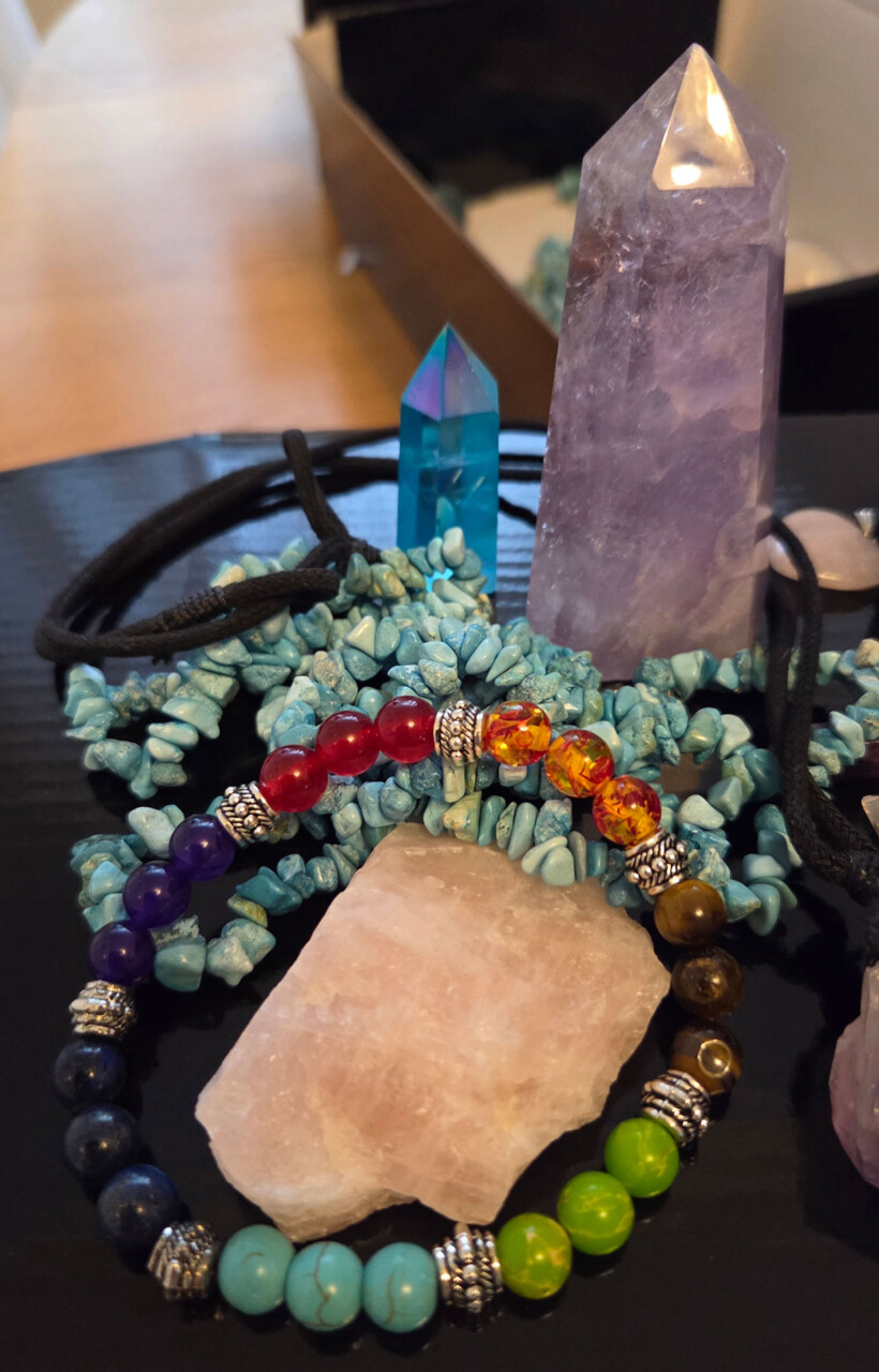 Utförsäljning kristaller och smycken