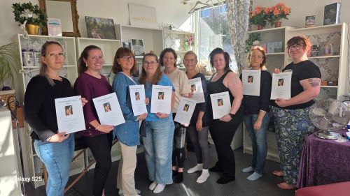 Gruppbild Nefertiti kosmisk healing